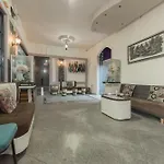 Urbanview Hotel Cianjur City Park By Reddoorz